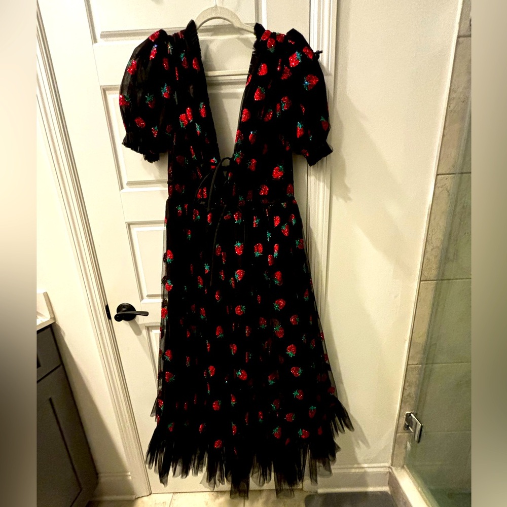 🍓 Lirika Matoshi Starberry Dress 🍓